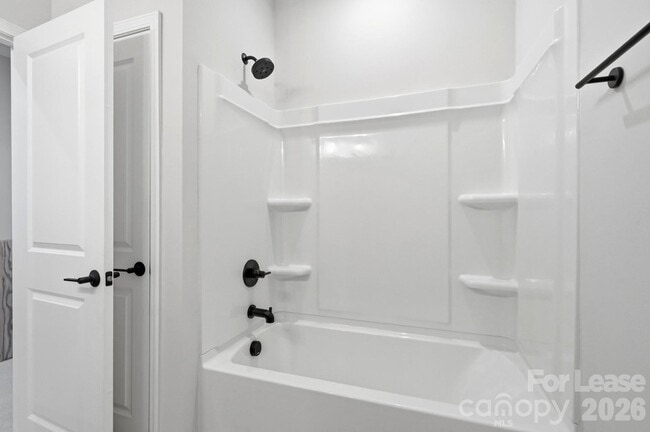 Building Photo - 615 Myrick Aly