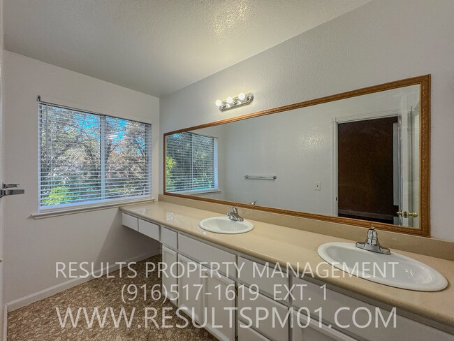 Building Photo - Nicely upgraded 3 Bedroom in Rocklin!