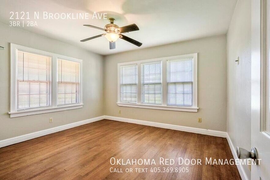 Building Photo - 2121 N Brookline Ave