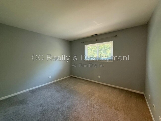 Building Photo - 2250 Abbeywood Dr