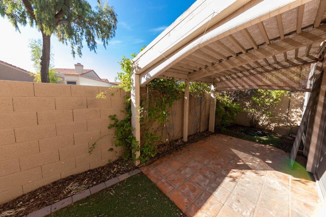 Building Photo - 4283 E Agave Rd
