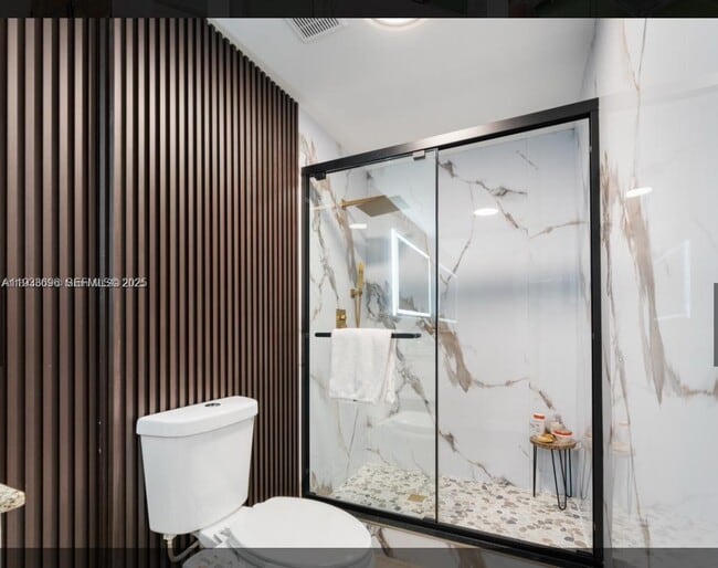 Building Photo - 14610 SW 145th Pl