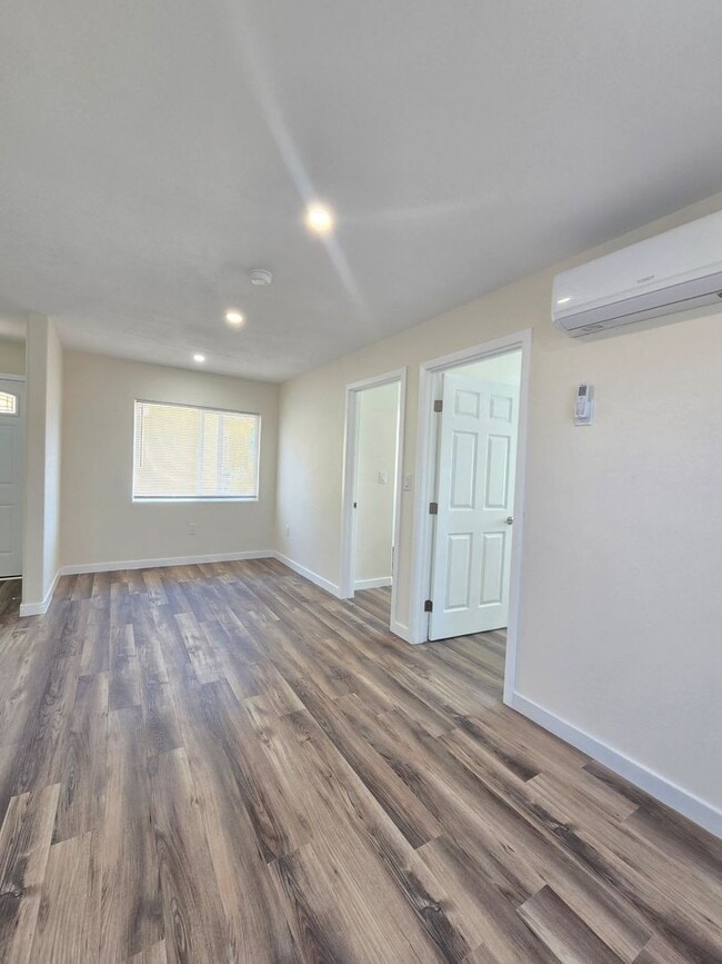 Building Photo - NEW 2 bedroom / 1 bathroom ADU in the city...