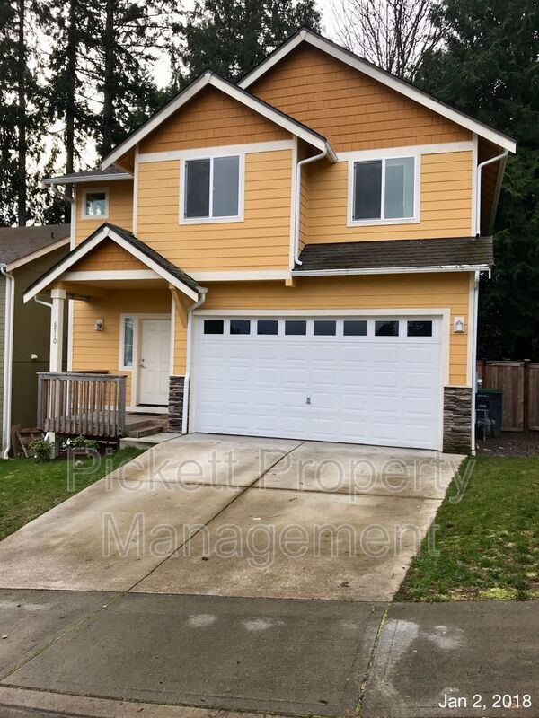Building Photo - 6710 Takota Pl NE