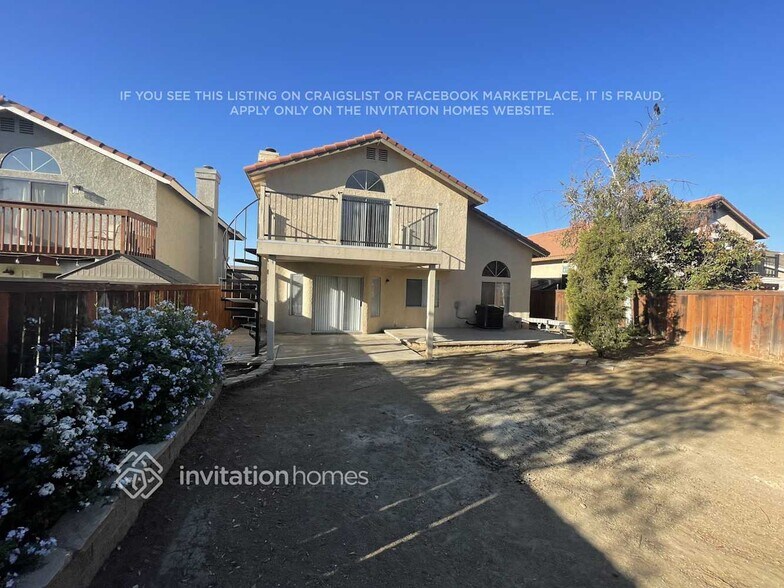 Building Photo - 24434 Leafwood Dr