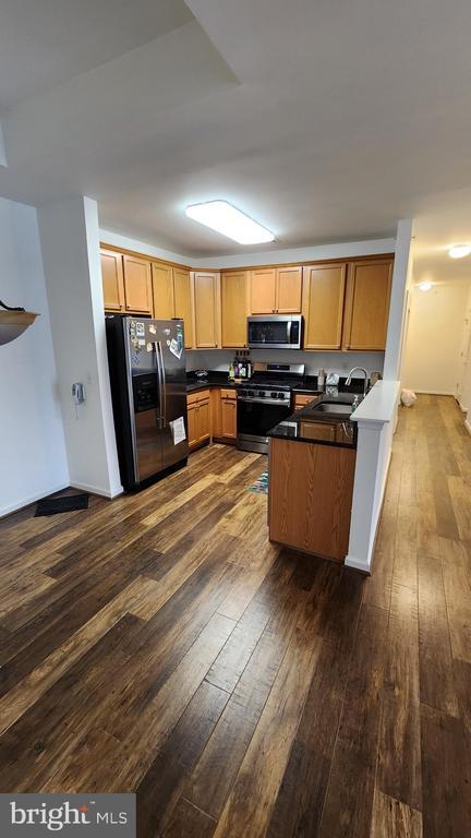 Building Photo - 245 Breeders Cup Dr