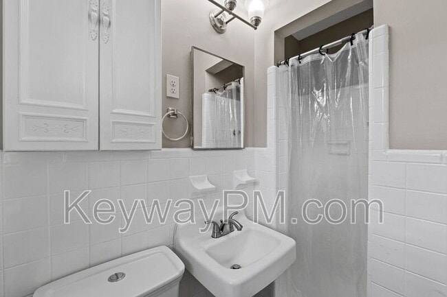 Building Photo - 1823 Pisgah Rd