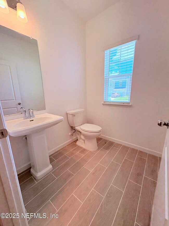 Building Photo - 2229 Windward Cay Ln