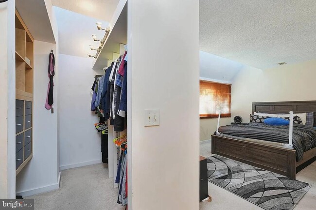 Building Photo - 2311 Pennyroyal Terrace