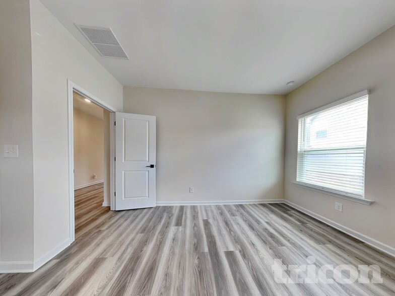 Building Photo - 3433 Arabian Farm Ln