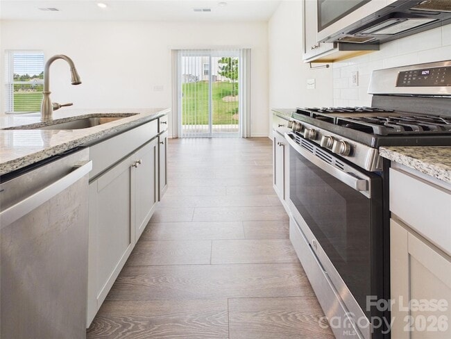 Building Photo - 2794 Yeager Dr NW
