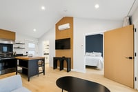 Building Photo - 26552-26552 Royale Dr