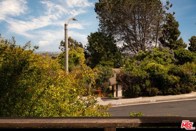 Building Photo - 1413 Ashland Ave