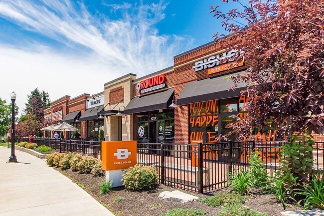 Building Photo - 51 E Schreyer Pl