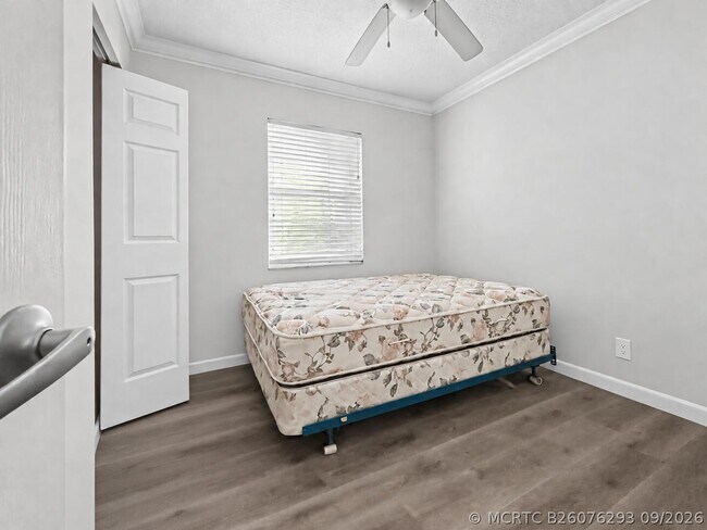 Building Photo - 9135 Saddlecreek Dr
