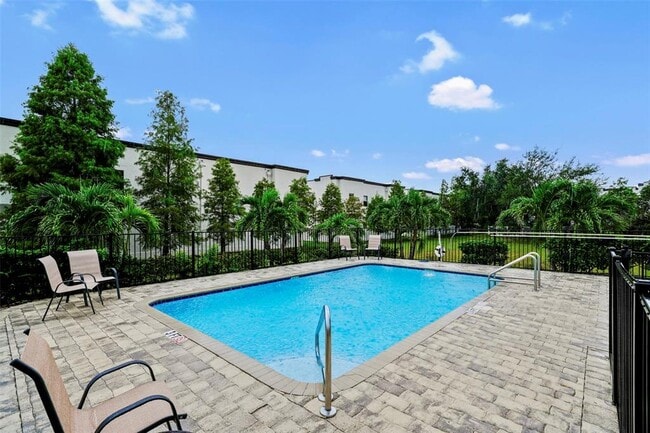 Building Photo - 3625 Bay Heights Way