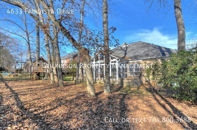 Building Photo - 4633 Fairvista Dr