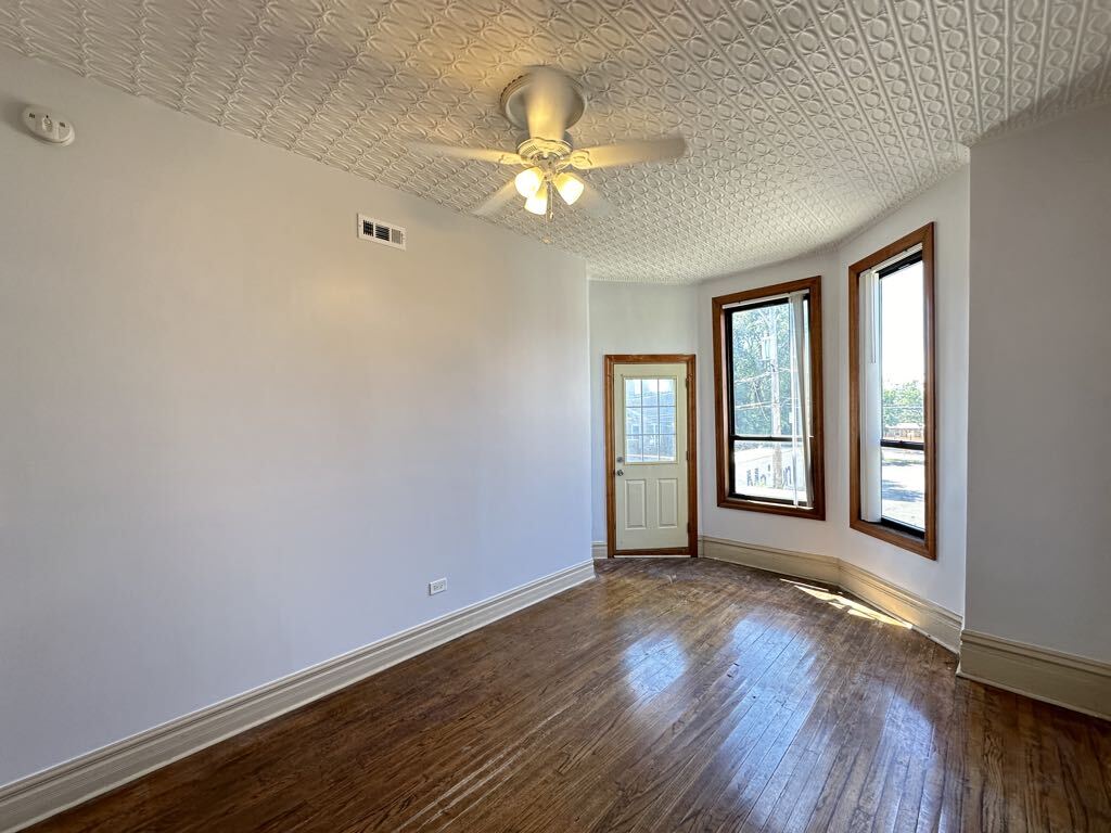 Building Photo - 2345 W 24th Pl