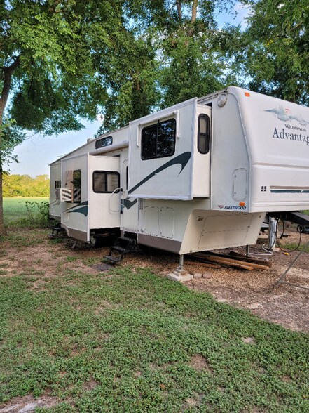 Building Photo - 336 Co Rd 90B