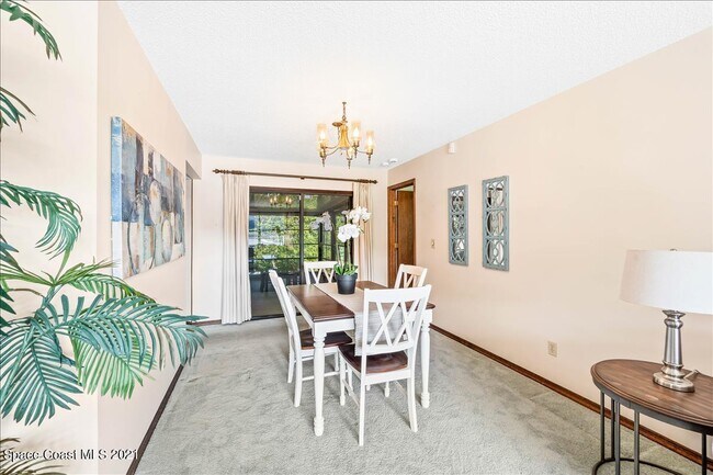 Building Photo - 2716 Longwood Blvd