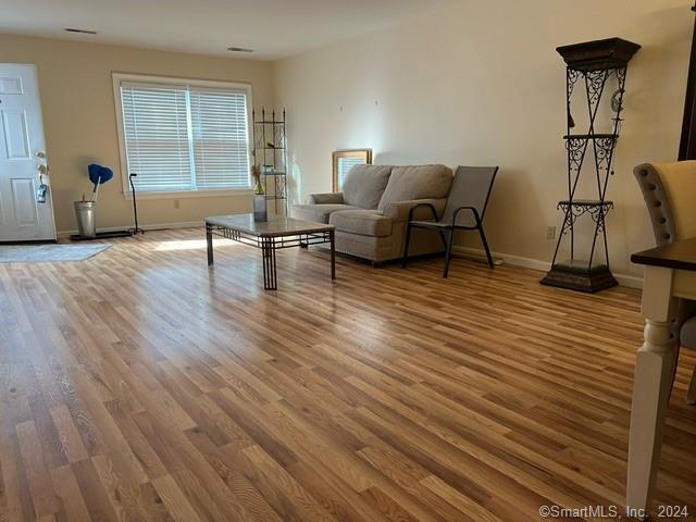 Building Photo - 37 Greenwich Ave