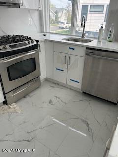 Building Photo - 15 Lockwood Pl