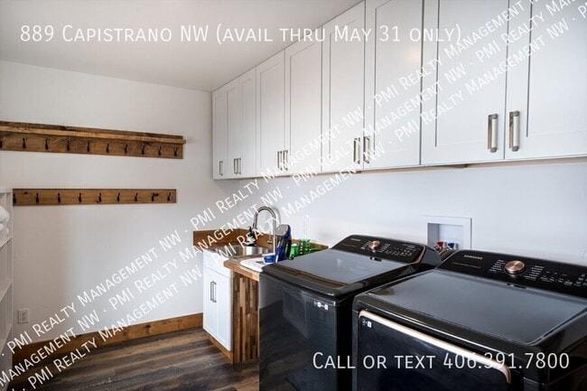Building Photo - 889 Capistrano NW