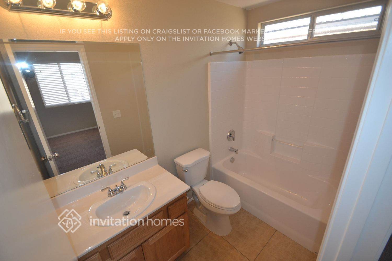 Building Photo - 6098 Aripeka St