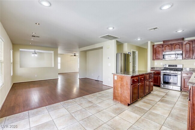 Building Photo - 8629 Apiary Wind St