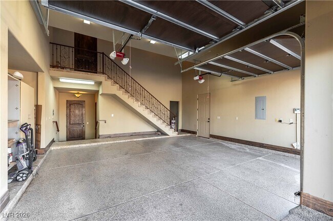 Building Photo - 15 Vía Lido