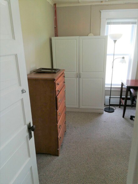 Building Photo - 308 Fairmount Ave