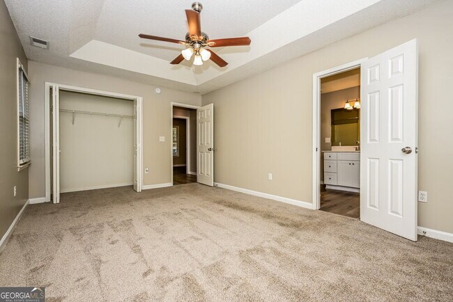 Building Photo - 125 Vesta Ct