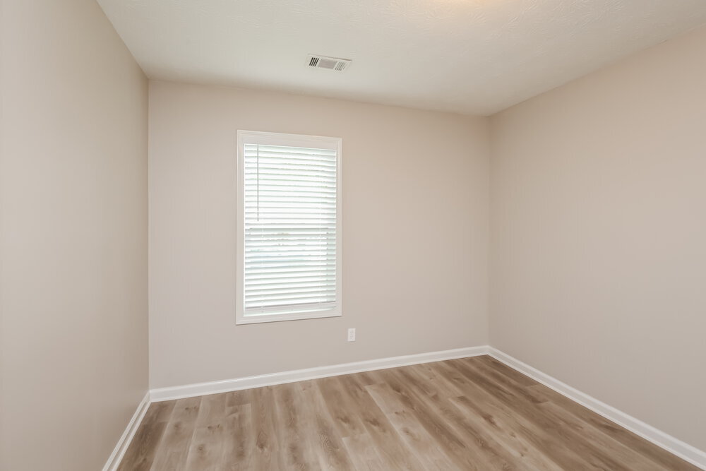 Building Photo - 1384 Luther Way