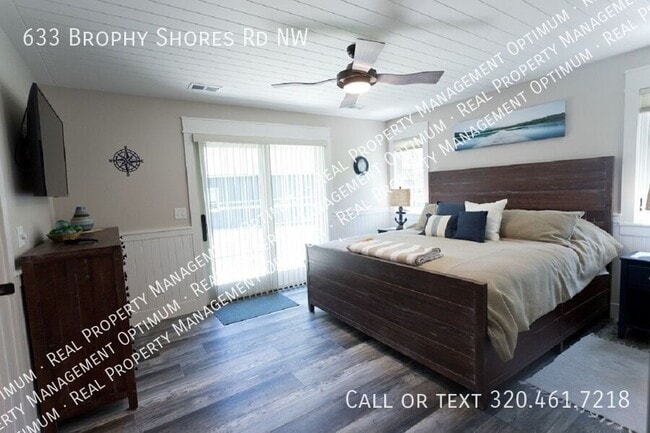 Building Photo - 633 Brophy Shores Rd NW