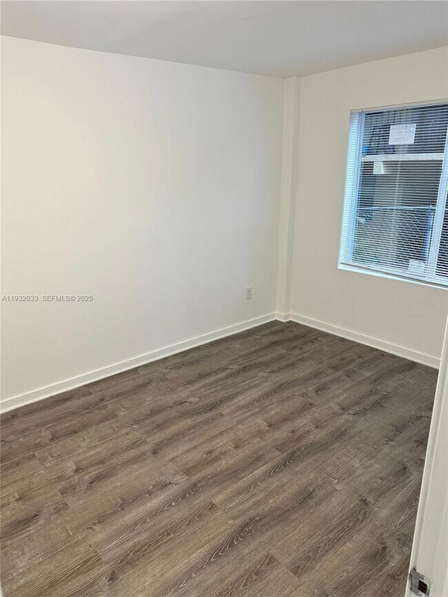 Building Photo - 1129 NW 3rd St