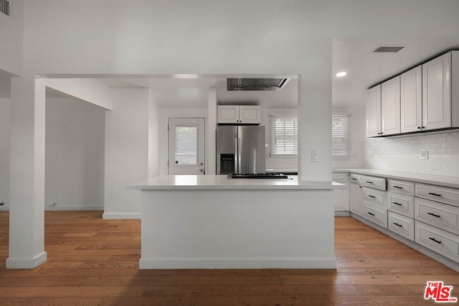 Building Photo - 2884 Dunleer Pl