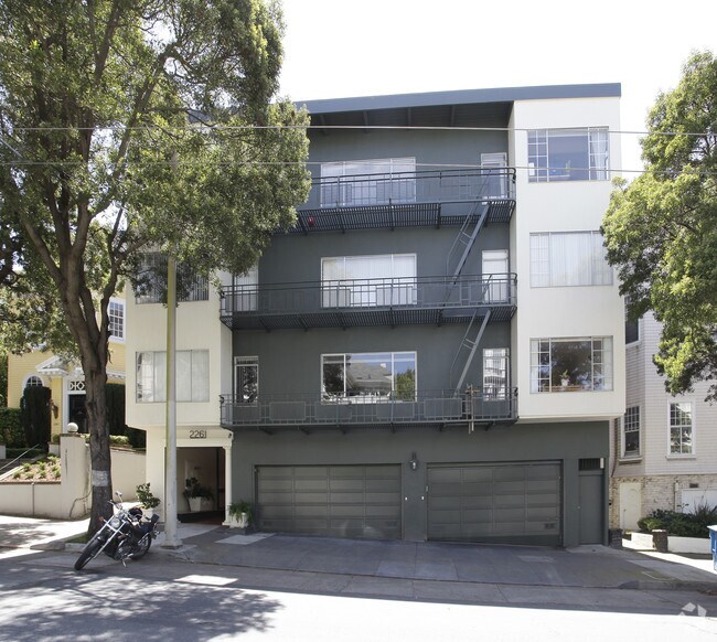 Building Photo - Kitt Apartments