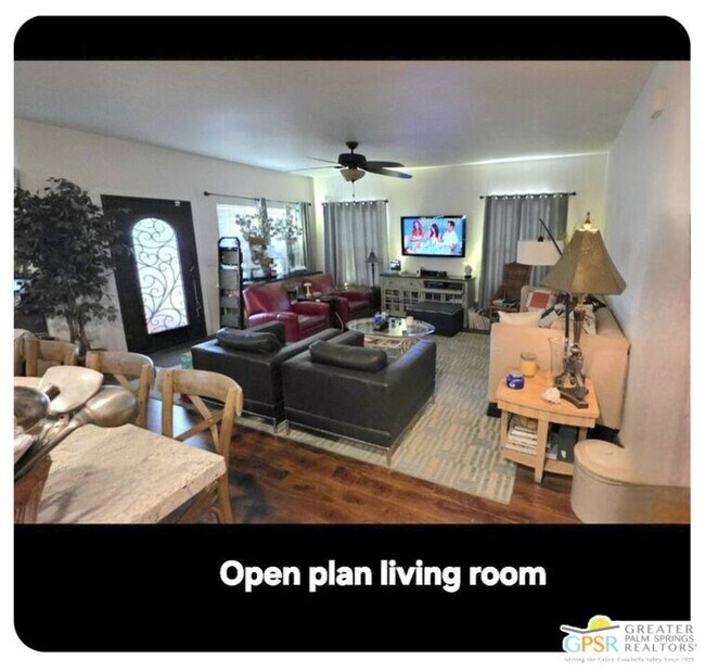 Building Photo - 15300 Palm Dr