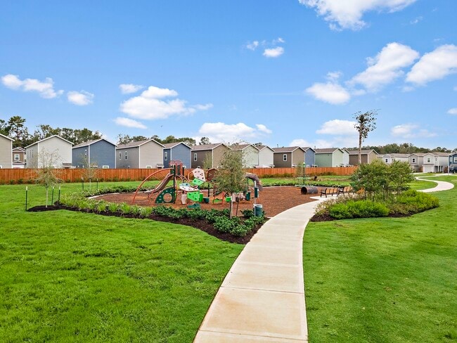 Building Photo - 18639 San Salvo Dr