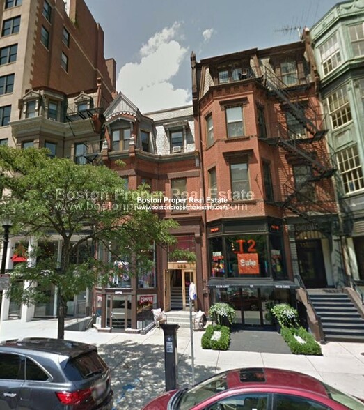 Building Photo - 133 Newbury St