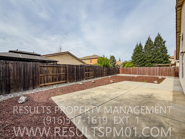 Building Photo - Single Story in West Roseville