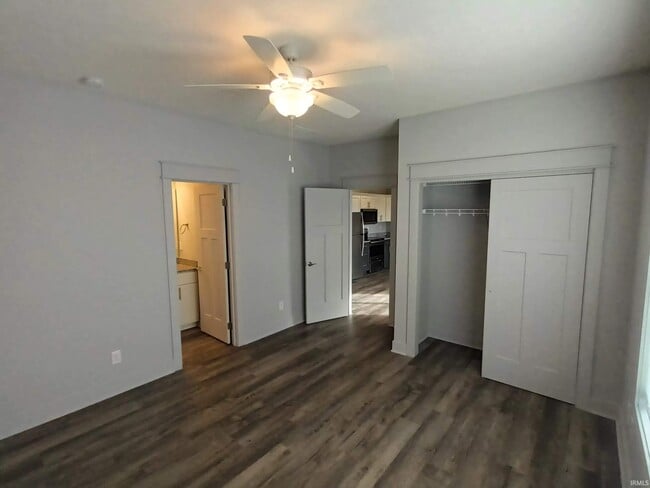 Building Photo - 1231 W Rangeview Cir