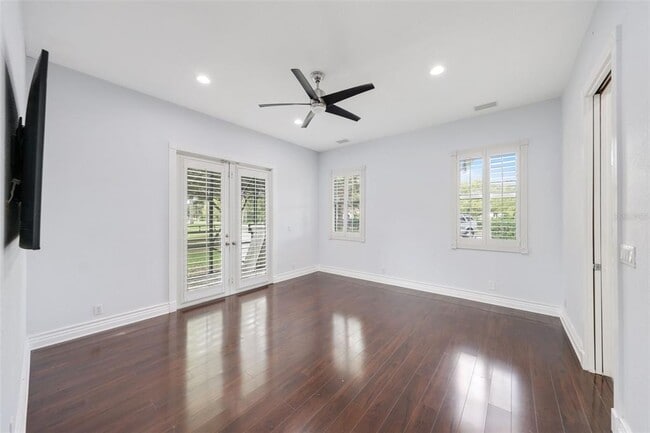 Building Photo - 10630 El Caballo Ct