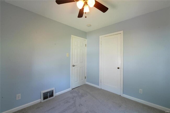 Building Photo - 10630 St Lawrence Ln