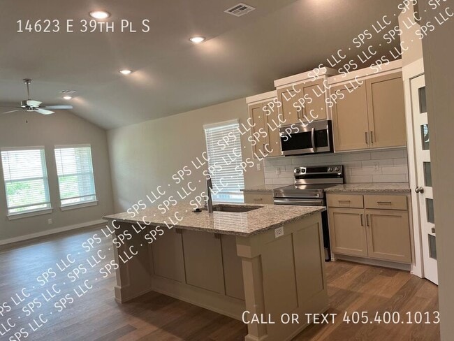 Building Photo - 14623 E 39th Pl S