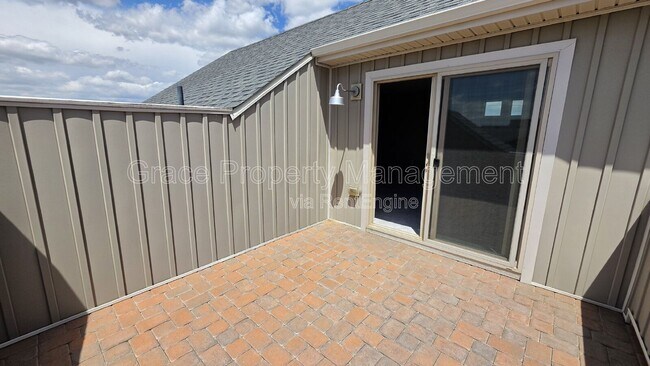 Building Photo - 10243 Yampa Ct