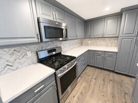 Building Photo - 30020 Santa Cecilia Dr