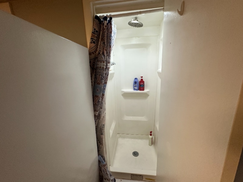 Building Photo - 516 Oakwood St