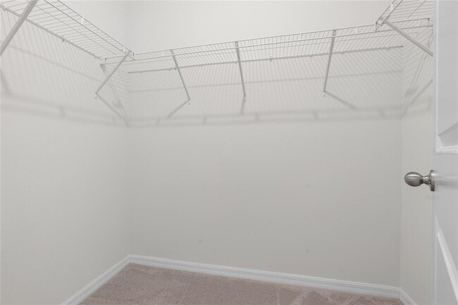Building Photo - 8260 SW 59th Ave