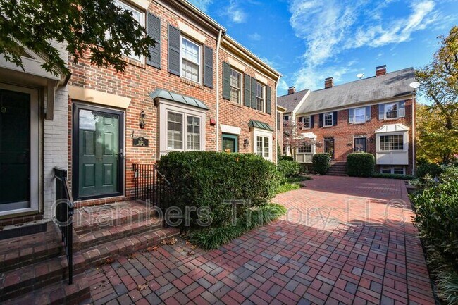 Building Photo - 1121 Portner Rd